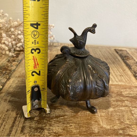 Vintage Ornate Footed Metal Inkwell with Rooster Lid - Picture 16 of 16